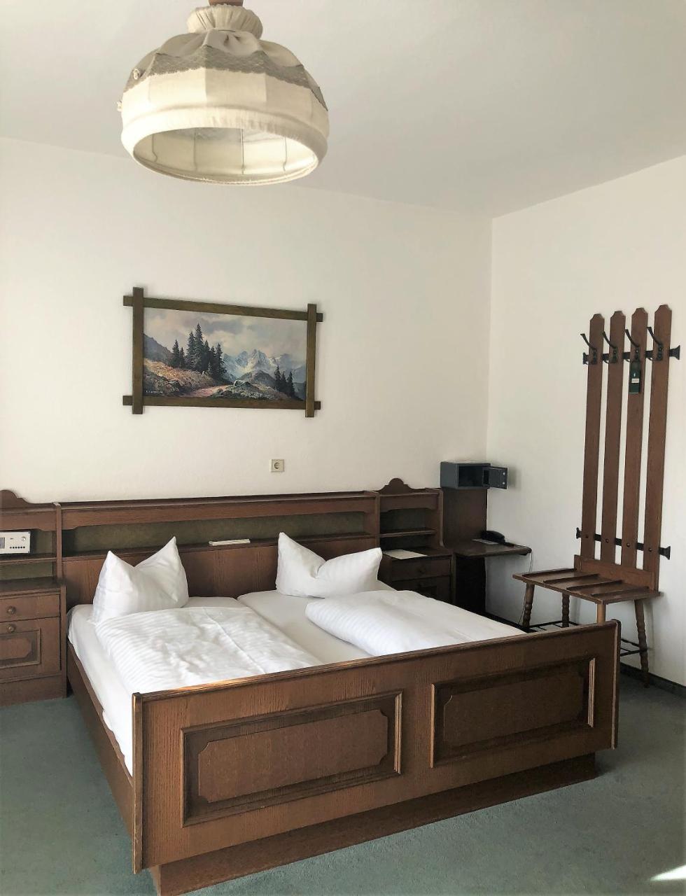 Vier Jahreszeiten Hotel