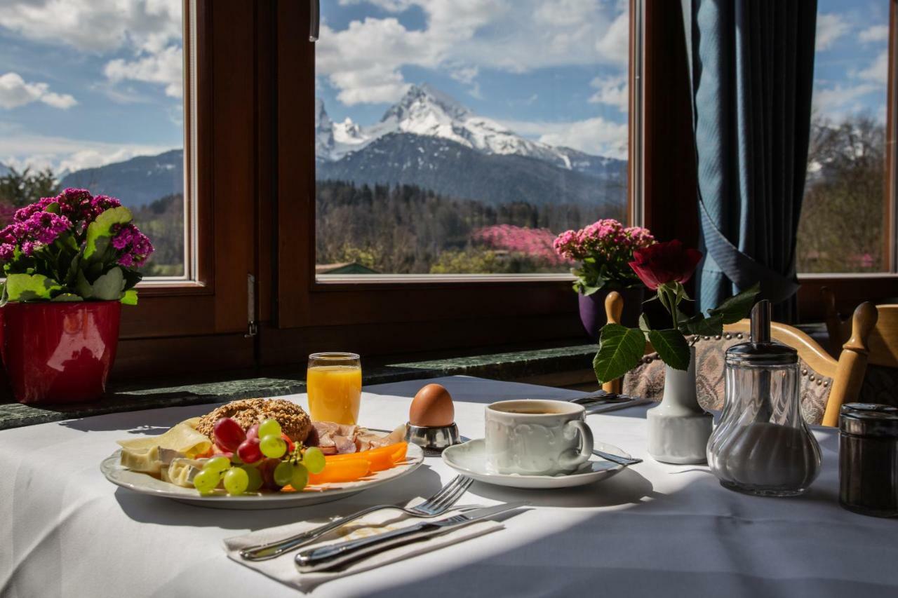 Vier Jahreszeiten Hotel 3*